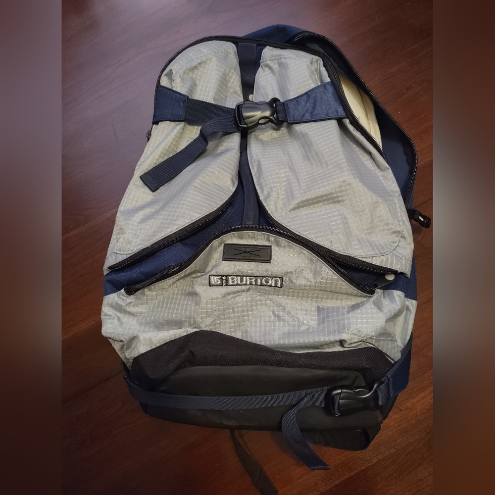 Burton Snowboard Skateboard Backpack Blue and Gray